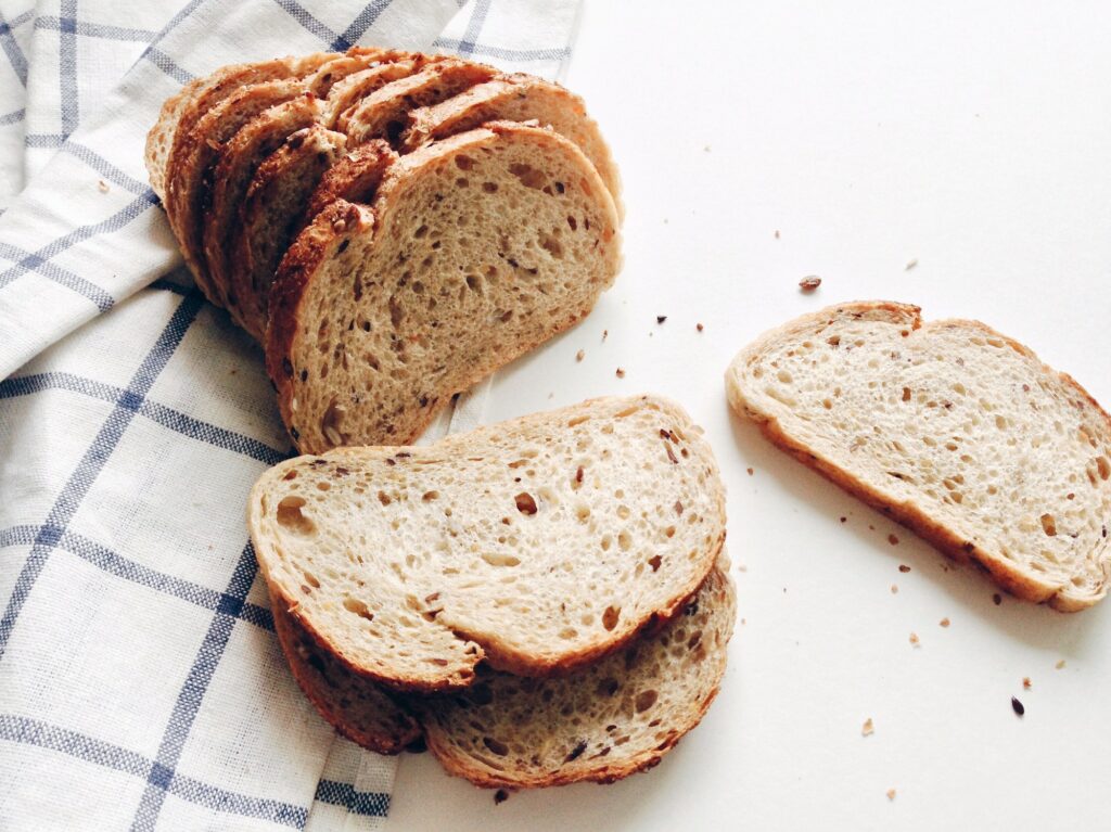 Whole grains bread.